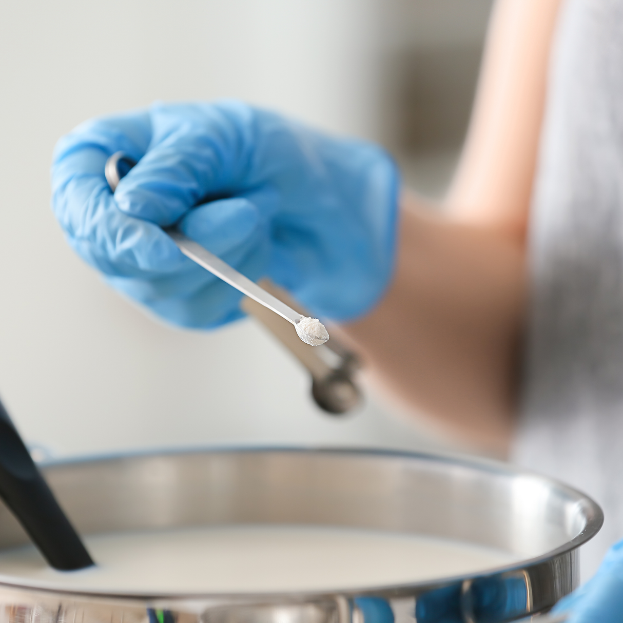 Nitrile Gloves, 4 Mil, Powder Free