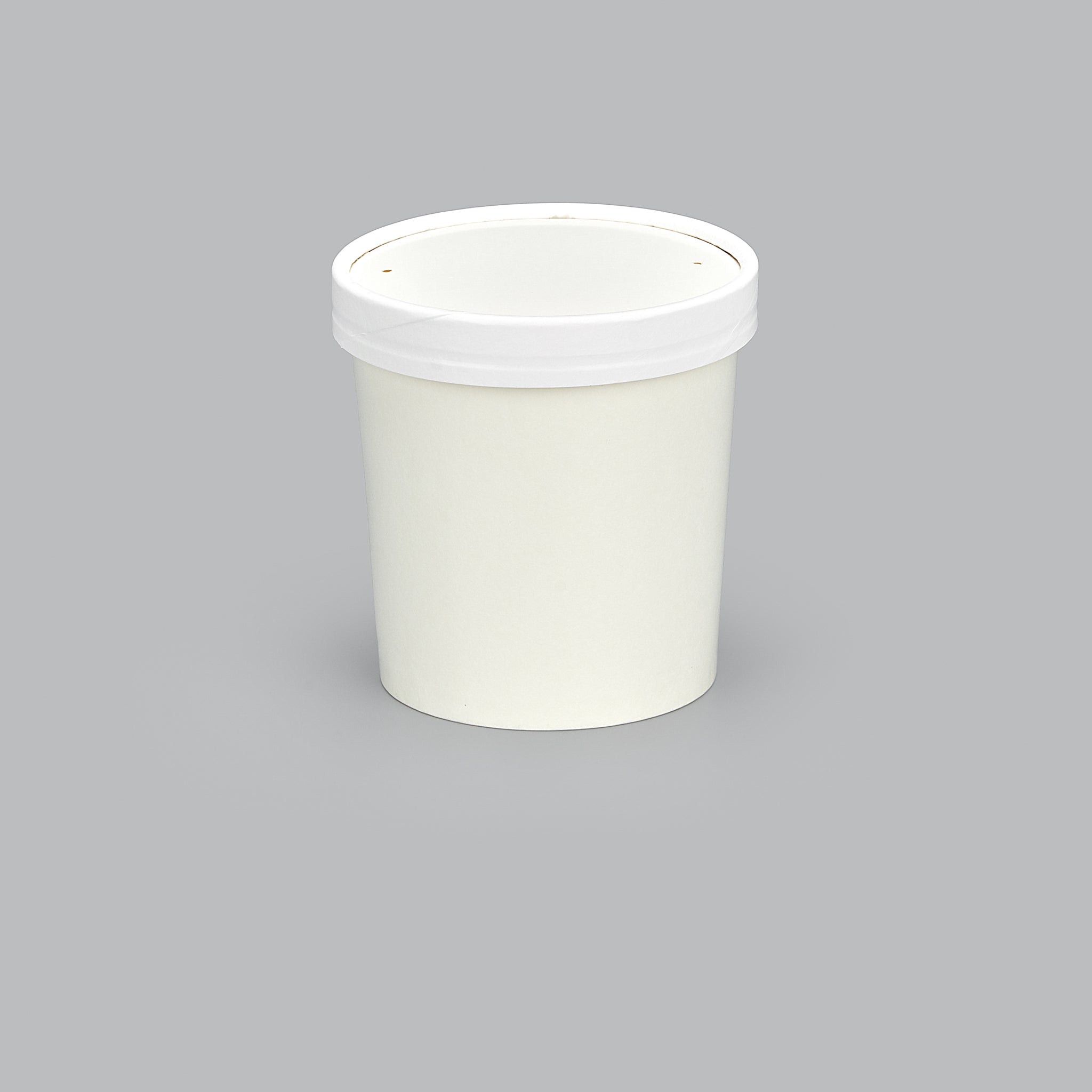 Choice 16 oz. White Double Poly-Coated Paper Food Cup with Vented Paper Lid  - 250/Case