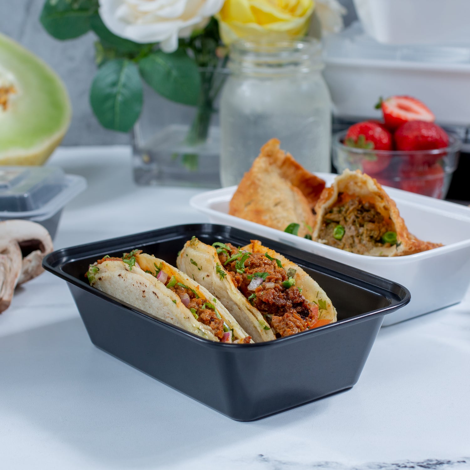 24 oz Premium 7" x 5" Rectangular Microwavable Combo (Black) - 150/Case - ReztaurantDirect 